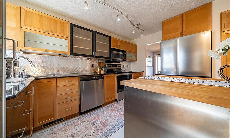 3-Bedroom House In R...