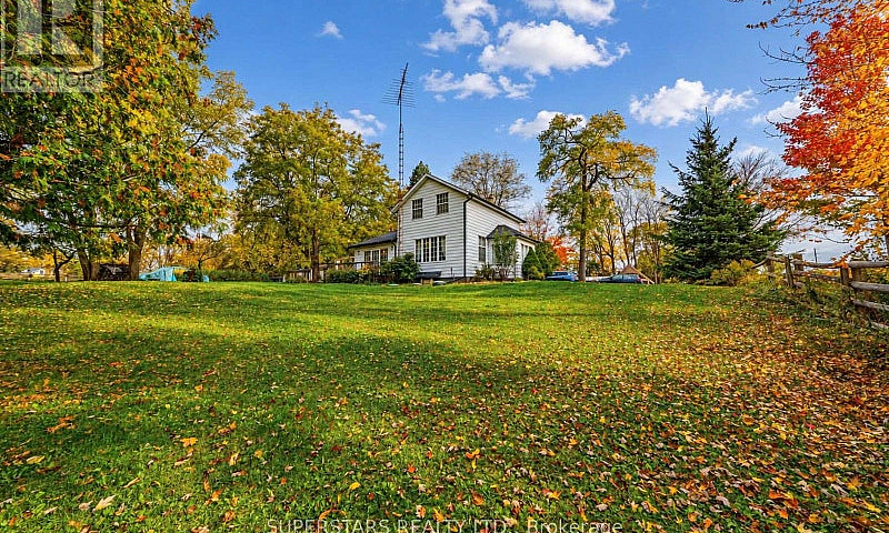 17450 Bathurst Stree...