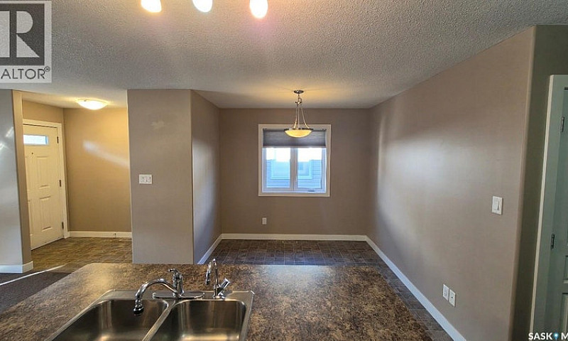 139 St John Street N...