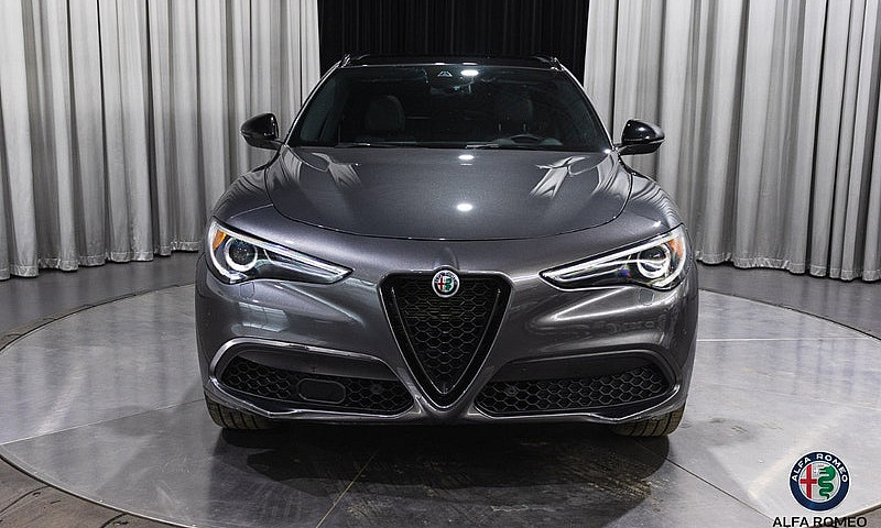 2022 Alfa Romeo Stel...
