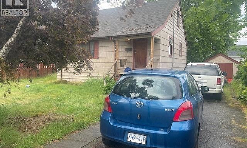 2876 12Th Ave Port A...