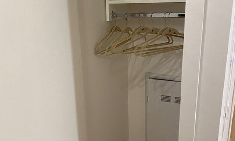 Condo De Luxe: 4 ½ A...