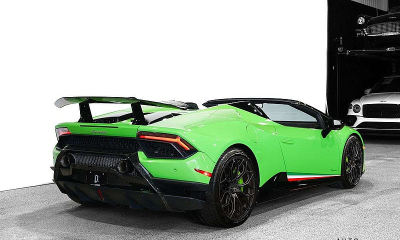 2018 Lamborghini Hur...