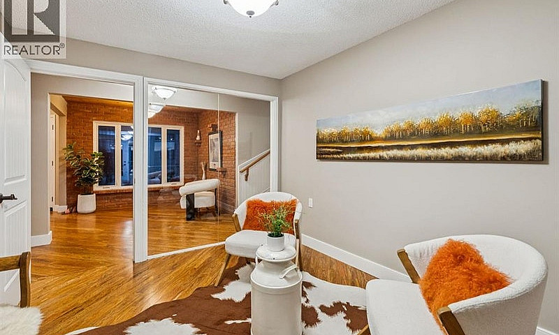 80042 210 Avenue W R...