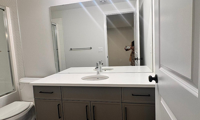 Brand New 1-Bedroom ...