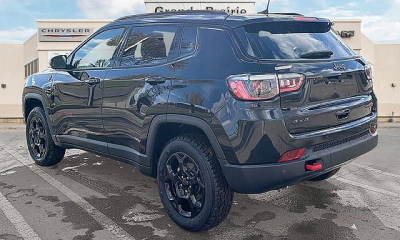 2024 Jeep Compass Tr...
