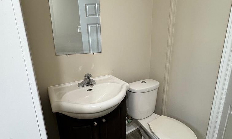1 Bedroom Upper-Leve...