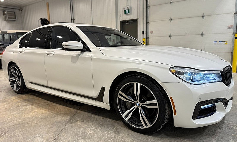 2018 Bmw 750Xi M Spo...