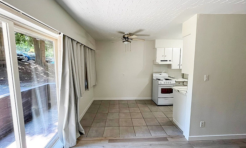 Whalley Apartment Fo...