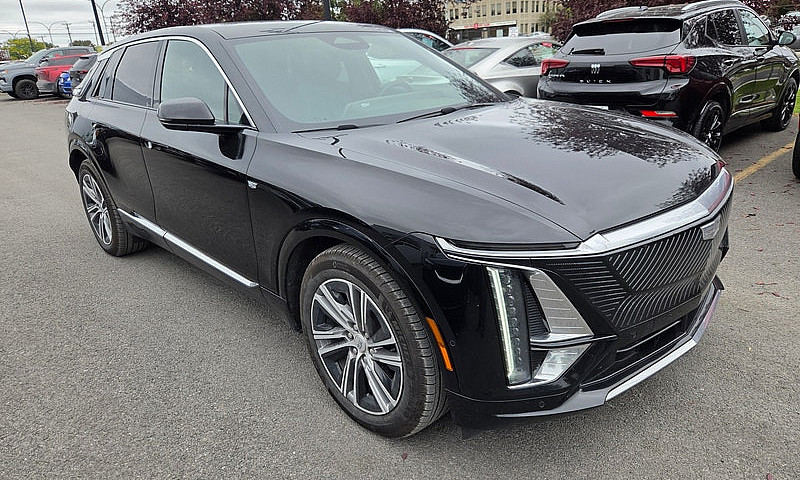 2024 Cadillac Lyriq ...