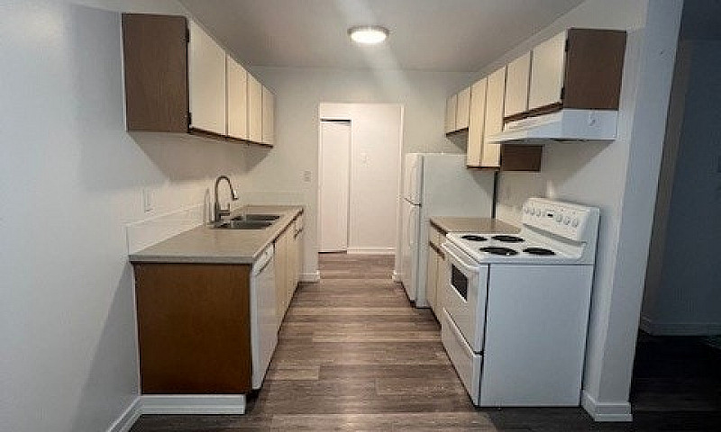 Spacious 2 Bedroom 1...