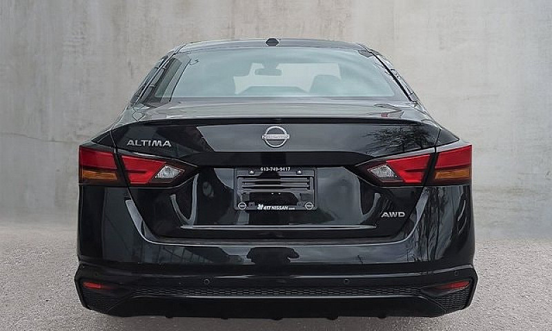 2025 Nissan Altima S...