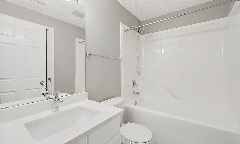 Renovated, Single Ho...