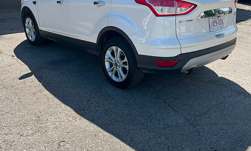 2014 Escape Awd...