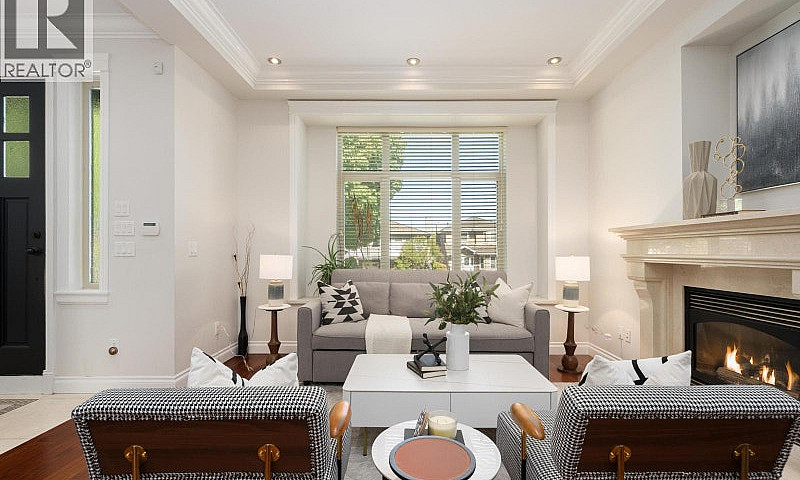 6387 Prince Albert S...