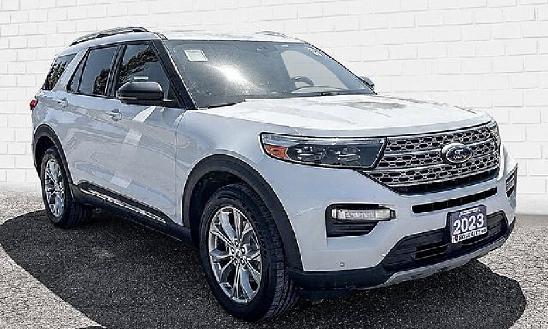 2023 Ford Explorer L...