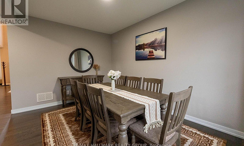 305 Oxer Place S Ott...