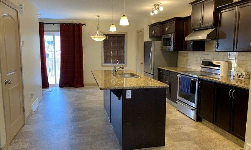 81 Thomlinson Avenue...
