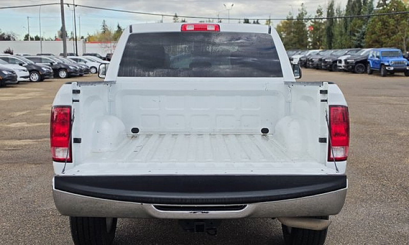 2023 Ram 1500 Classi...