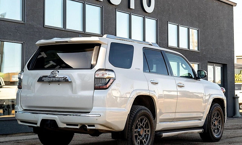 2018 Toyota 4Runner ...