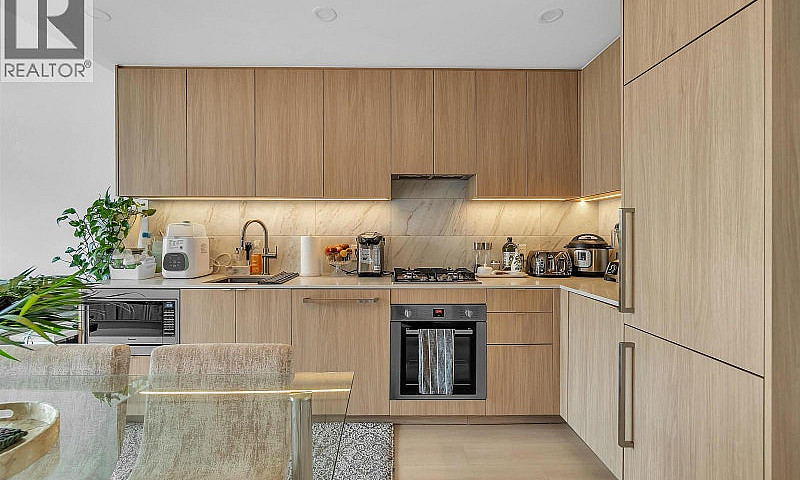 2503 626 Claremont S...