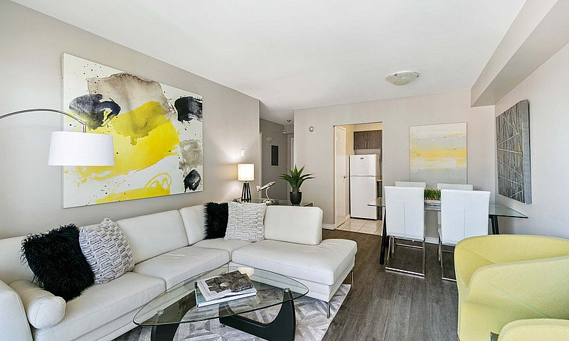 Spacious & Bright On...