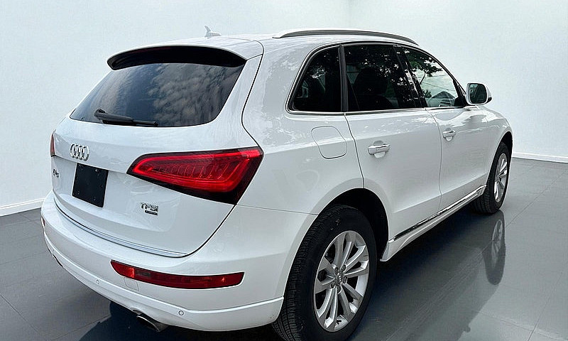 2015 Audi Q5 Technik...