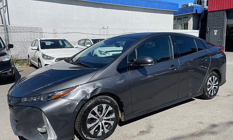 2020 Toyota Prius Pr...
