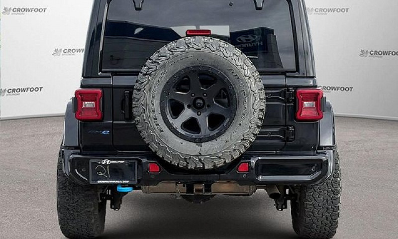 2021 Jeep Wrangler 4...