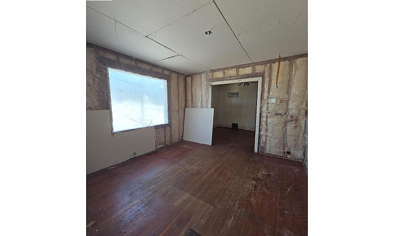 304 Mcanally Street ...