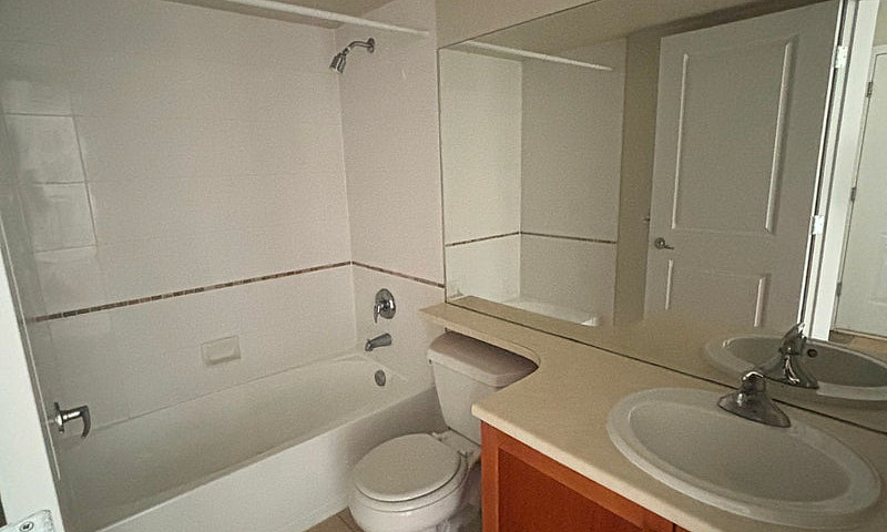 2 Bed/2 Bath Kerrisd...