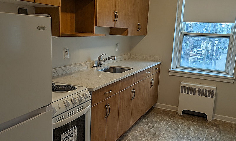 2Br Suite In Charact...