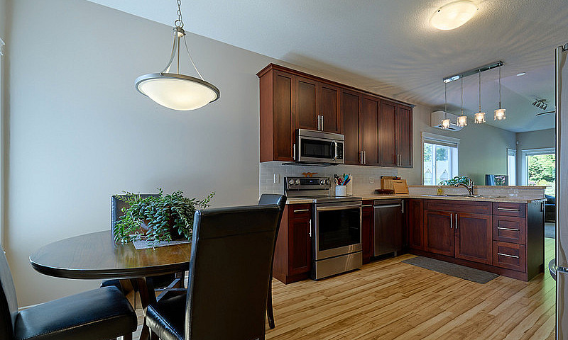 2412 Parveen Place...