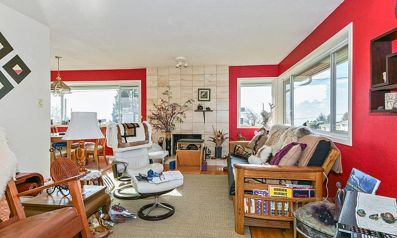 15761 Cliff Avenue W...
