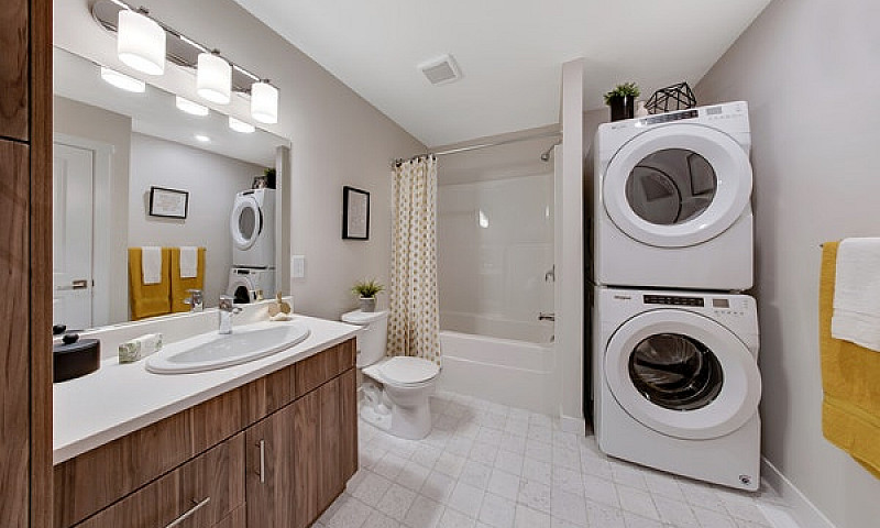 1 Bedroom Townhouse ...