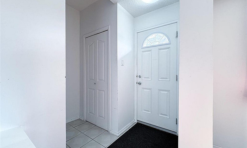607 Jubilee Avenue W...