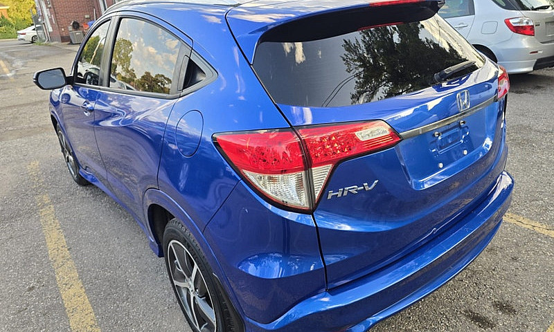 2022 Honda Hr-V Tour...