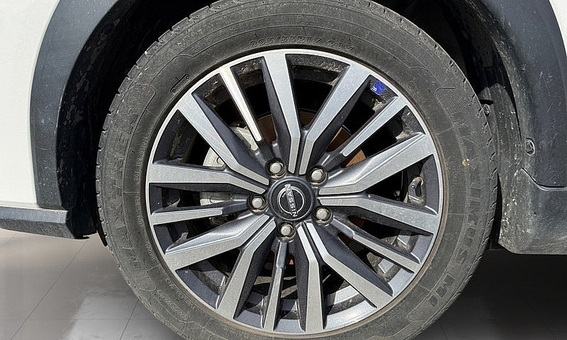 2024 Nissan Kicks Sv...