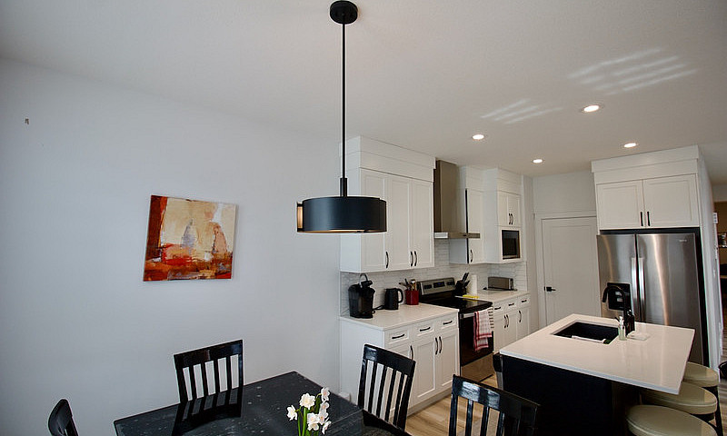 Furnished 3 Bed 3 Ba...