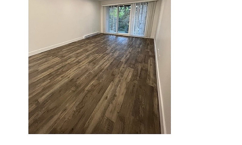 Bright & Spacious 1-...