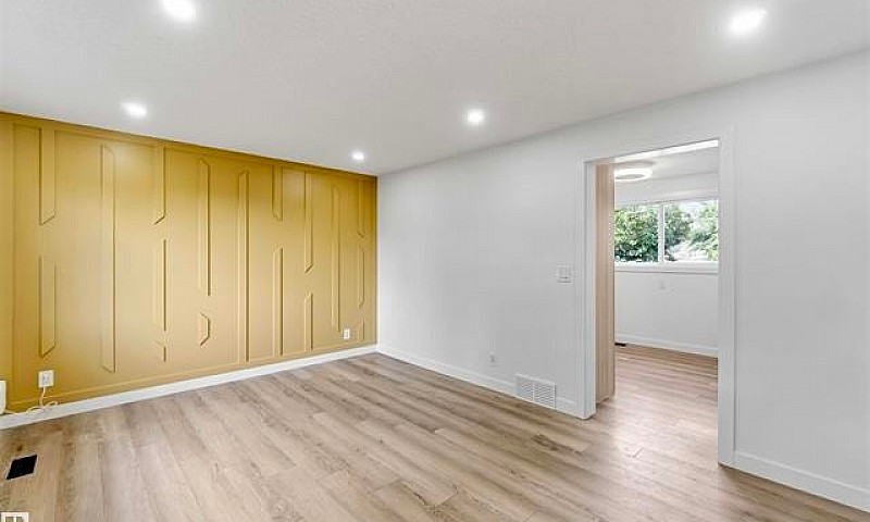 Fully Renovated 3 Be...
