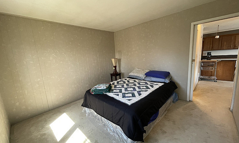 411 Lakeview Drive...