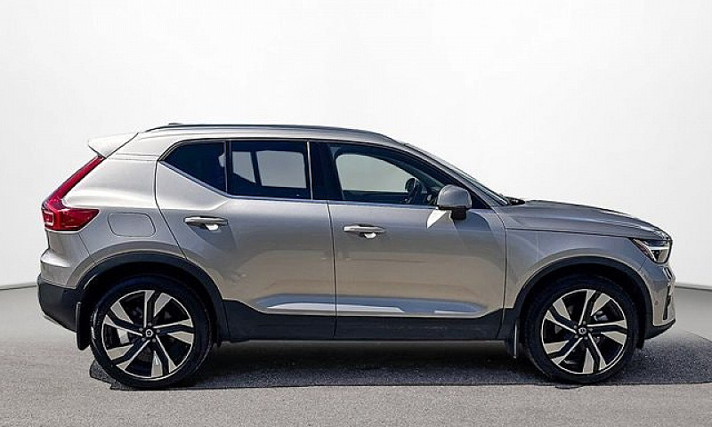 2024 Volvo Xc40 Ulti...