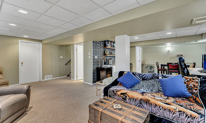 Spacious 3-Bdrm Bung...