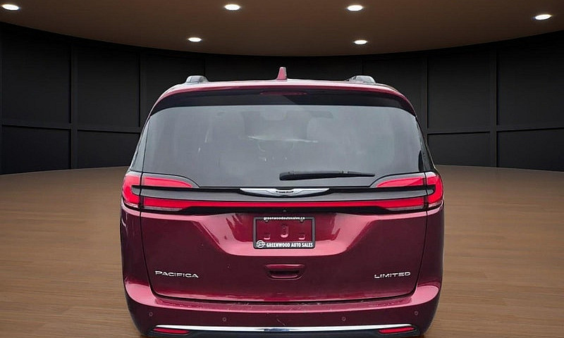 2022 Chrysler Pacifi...
