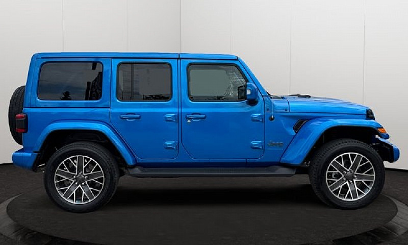 2023 Jeep Wrangler 4...
