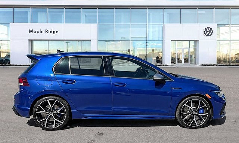 2024 Volkswagen Golf...
