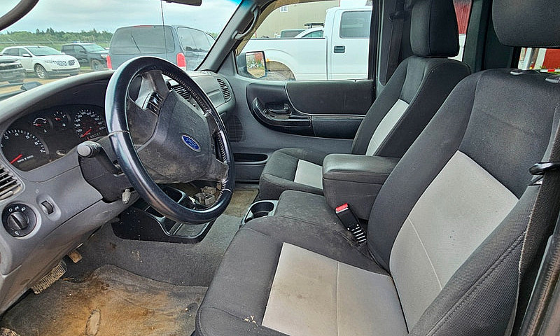 2011 Ford Ranger...