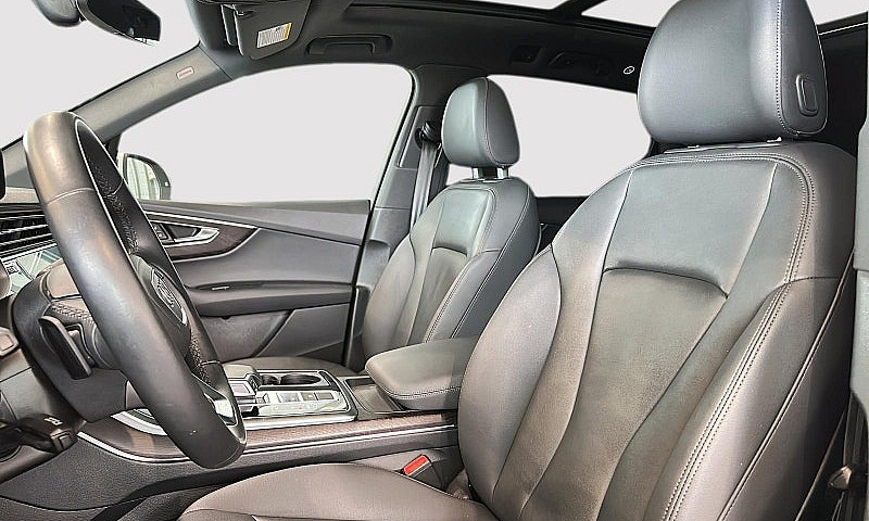 2024 Audi Q7 Komfort...
