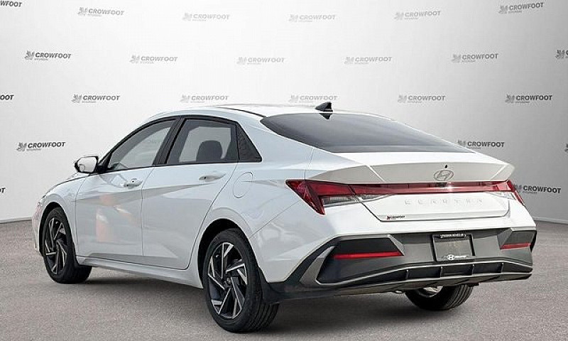 2025 Hyundai Elantra...